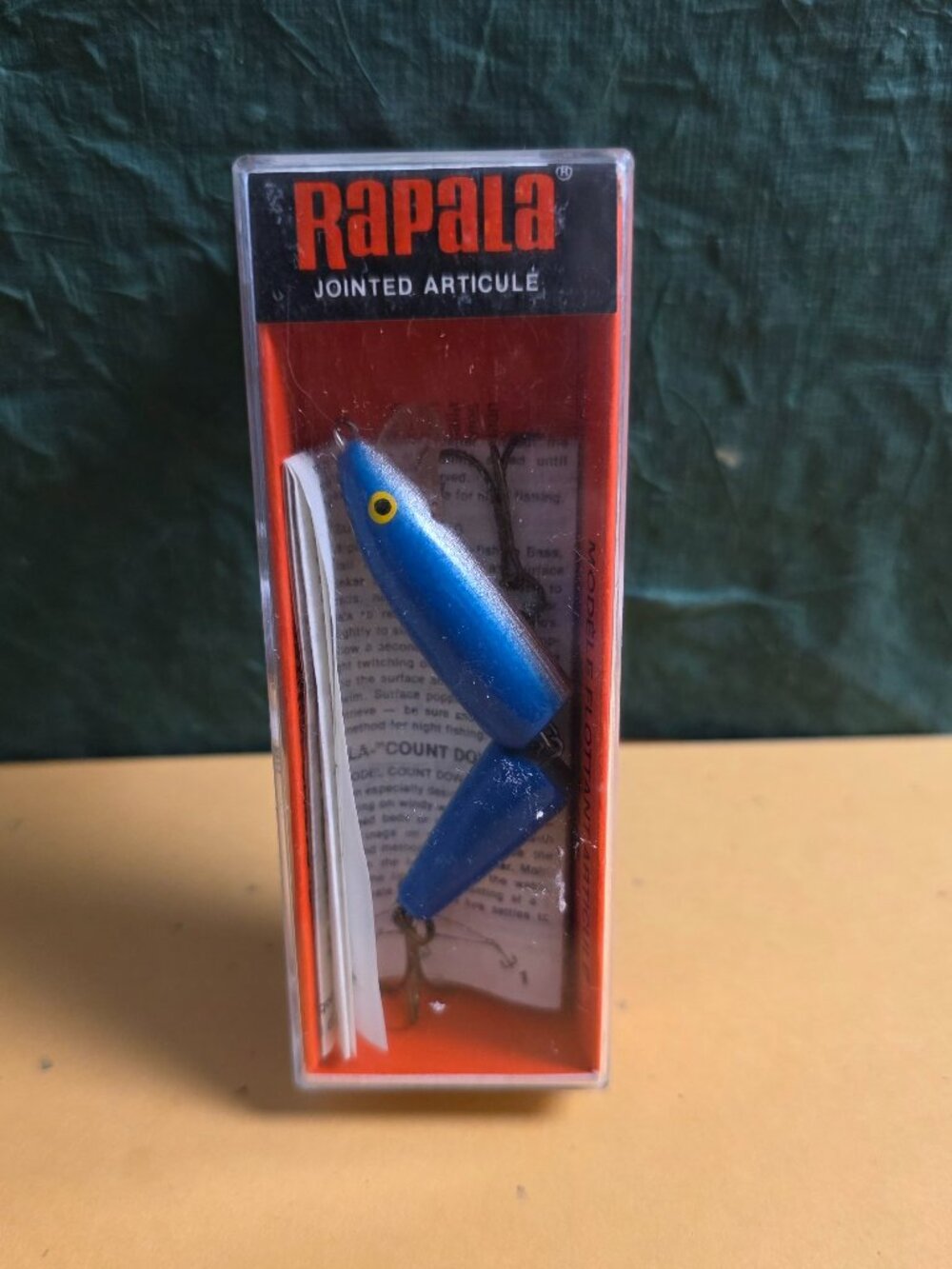 Rapala J-7 B Floating Jointed Lure